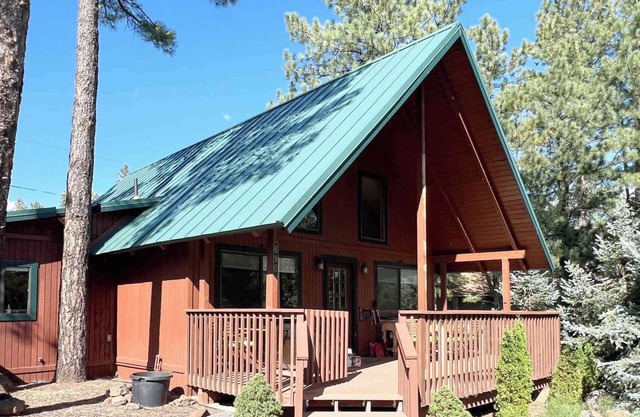 Tranquil Forest 3Bdr Cabin Retreat in Munds Park