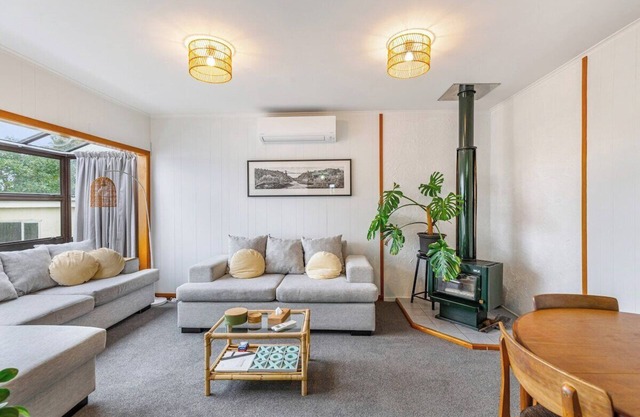 Tranquil Haven 2 BR and 1.5 BA Home Zodiak Stays
