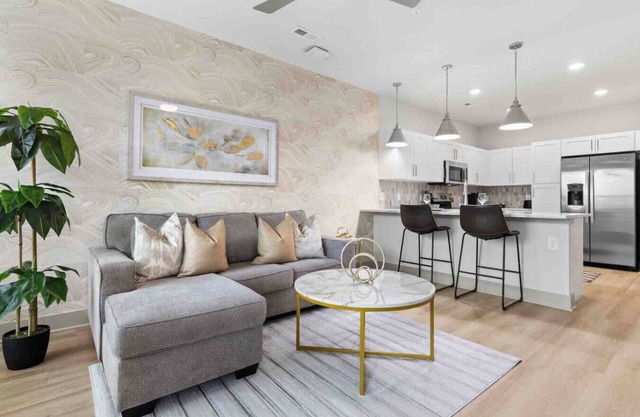 Tranquil Haven 5 Min From Downtown