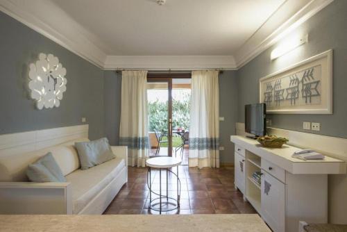 Tranquil Lantana Resort Hotel Apartments 1 Bedroom room apartment sleeps 5 per