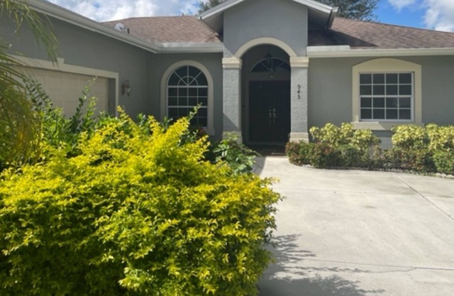 Tranquil Naples Home w/private pool