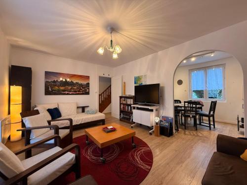 Treasure of Perche-Gouët in a village house!