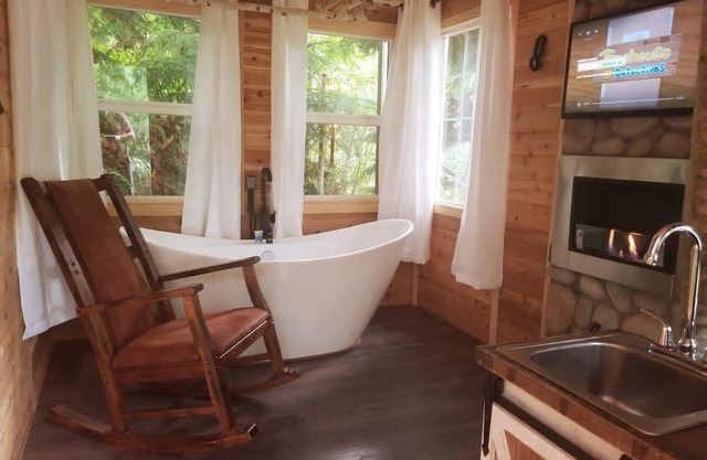Treehouse Place at Deer Ridge Featured top 10 USA