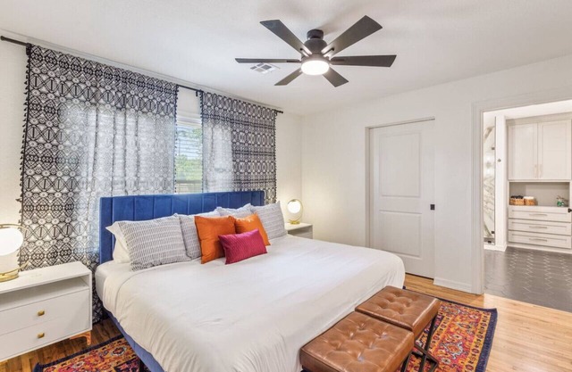 Trendy in Tulsa | King Bed Expo TU Downtown