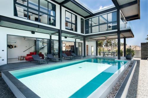 Trendy Loft-style 4BR Pool Villa Sunset Garden 7