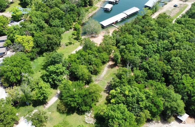 Tribesman Resort #17 - Renovated Condo, Minutes to Silver Dollar, Great Location