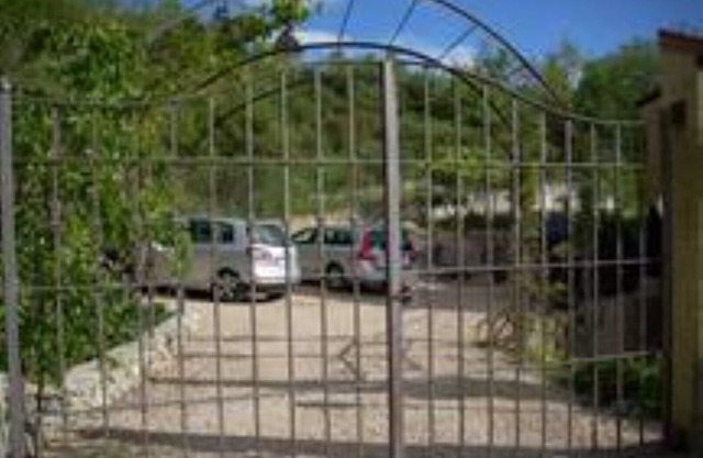 Trilocale nel bosco, non lontano dal mare