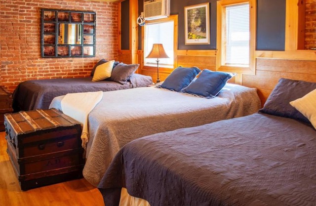 Triple See NY Now - Sleeps 41 -15 Mins to NYC