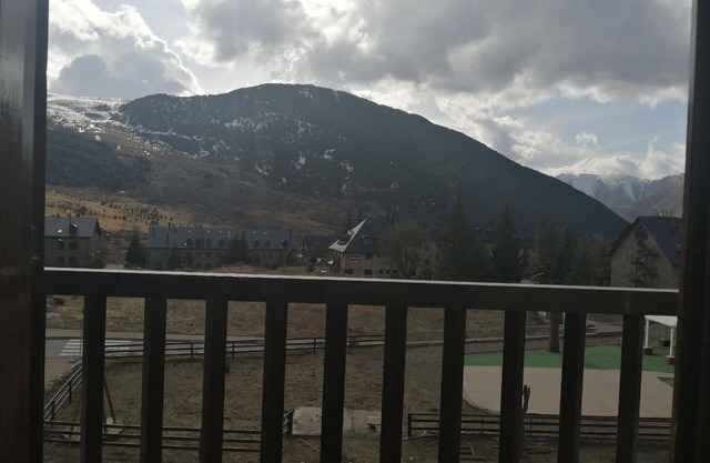 Triplex with fireplace and balcony Erta 4 Vall de Boí