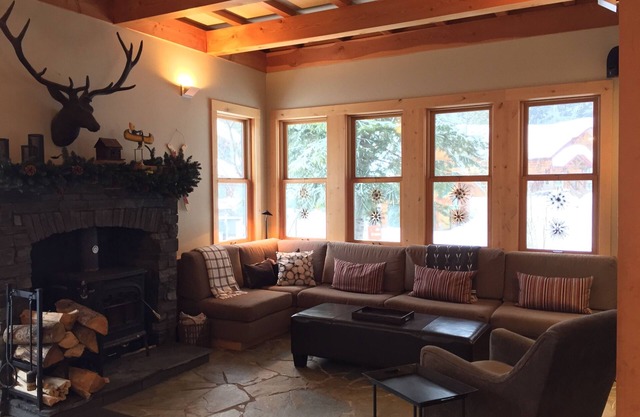 TRUE Ski in/Ski out Rocky Mountain Home