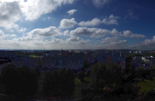 Trzy Żagle with City View by NorthSide Apartments