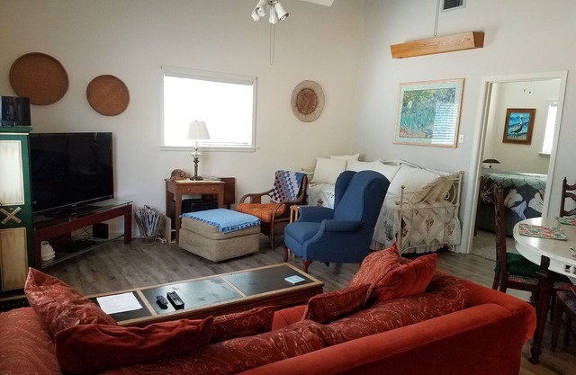 Turtle Crossing/Family Friendly/Close To Downtown OS Restaurants And Shops