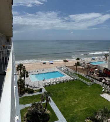 Turtle Time in Castaways Resort