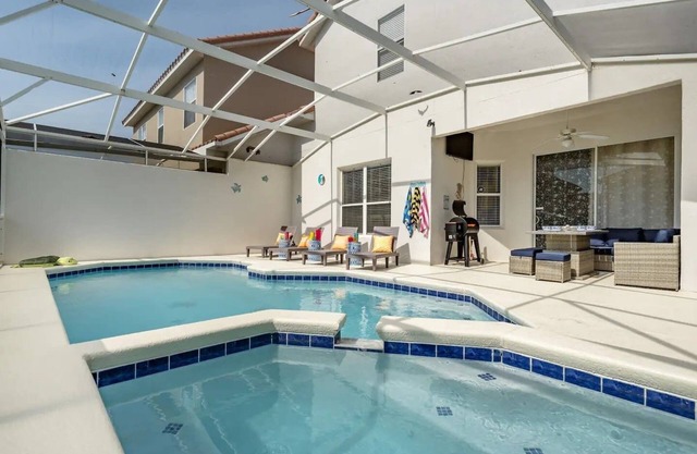 Turtley Awesome - Heated Spa - Themed Bedrooms - BBQ Grill