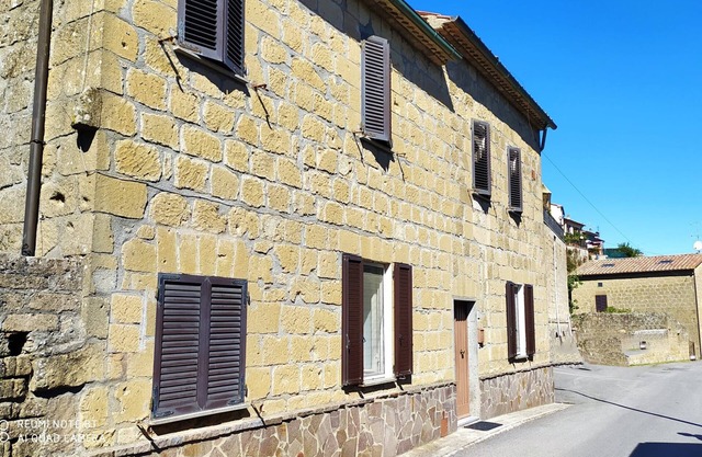 Tuscan at home