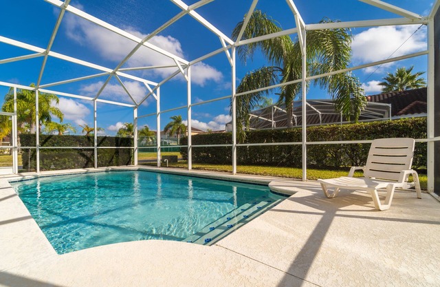 Tuscan Hills Gated Resort Home with Pool Close to Disney