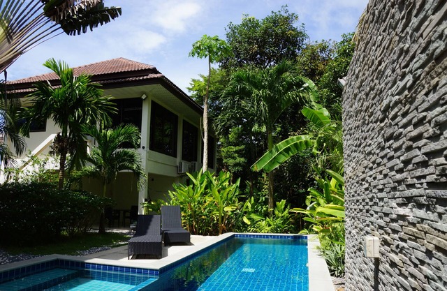 Twin Villas house with swimming pool