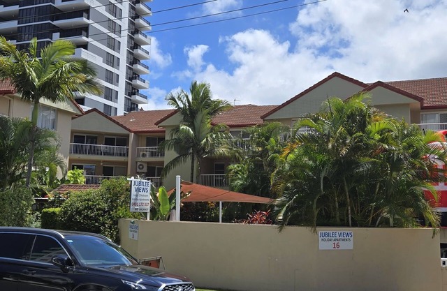 Two-Bedroom Apartment with Private Sauna on the Balcony/500m to the Beach