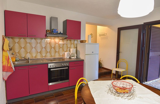 Two bedroom apartment with terrace Klenovica, Novi Vinodolski (A-23926-a)