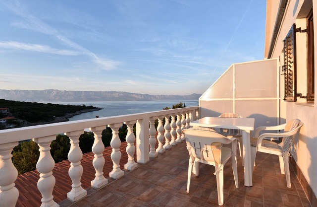 Two bedroom apartment with terrace and sea view Cove Zarace (Gdinj), Hvar (A-4597-f)