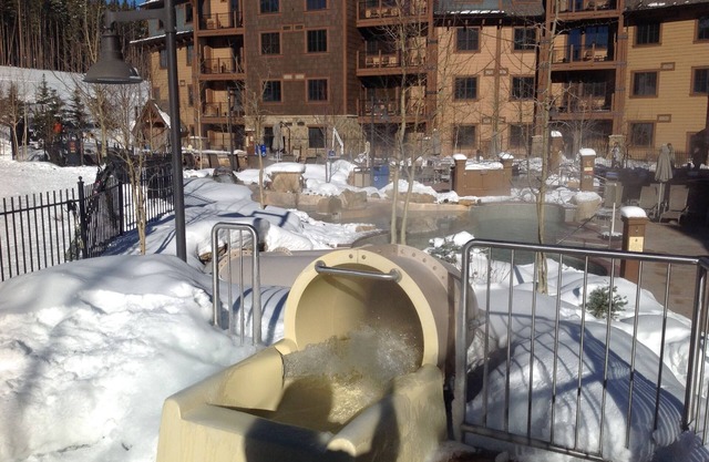 Two bedroom unit now only available on one night - Friday Jan 5 for 550.