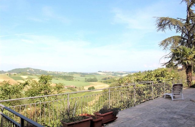 Typical Monferrato apartment among the Vineyards
