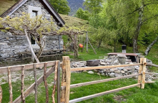 Typical Ticino rustic in the Centovalli