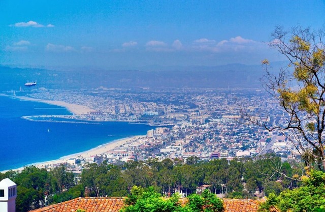 Ultimate Family Vacation! Lovely Unit, Near Attractions Pool, Parking