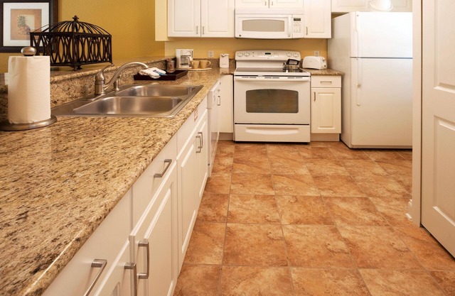 Ultimate Orlando Adventure: Orange Lake Resort - Disney, Universal, Sea World!