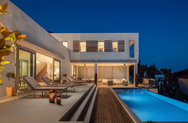 Ultra Luxurious Hvar Villa | 5 Bedrooms | Villa Celestia