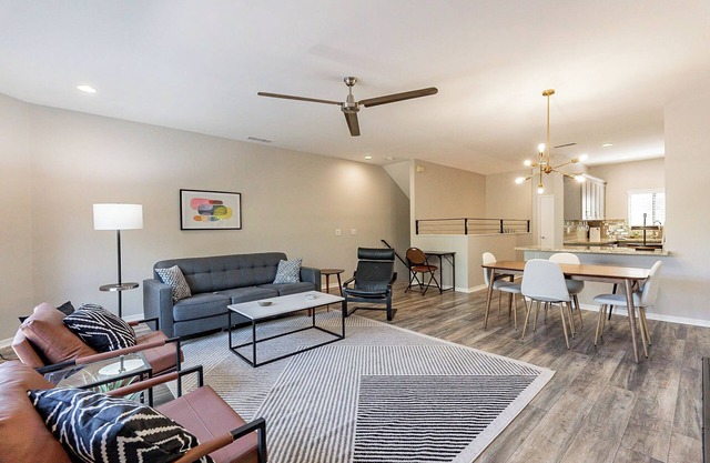 Unique 3 Story, 3 En-suite, Garage & Rooftop deck