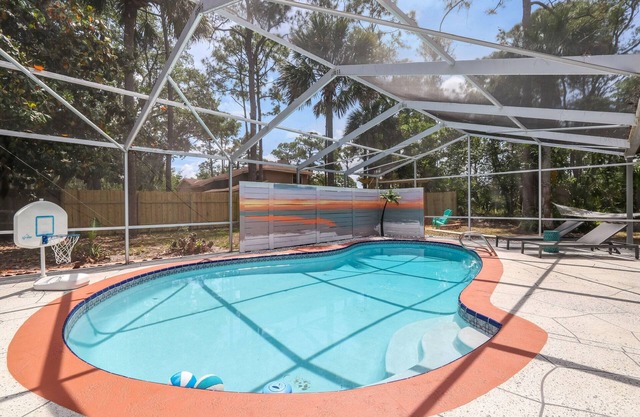 Unique A-Frame Heated pool & Firepit