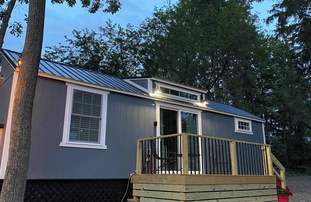 Unique and secluded Tiny House located close to Keuka Lake and the wine trail.