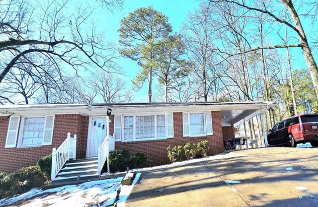 🔺Unique Space 🔺Awesome-3BR/1.5BT/Fenced/5*Clean/Private/Safe/WiFi-TV🔺@S-ALT