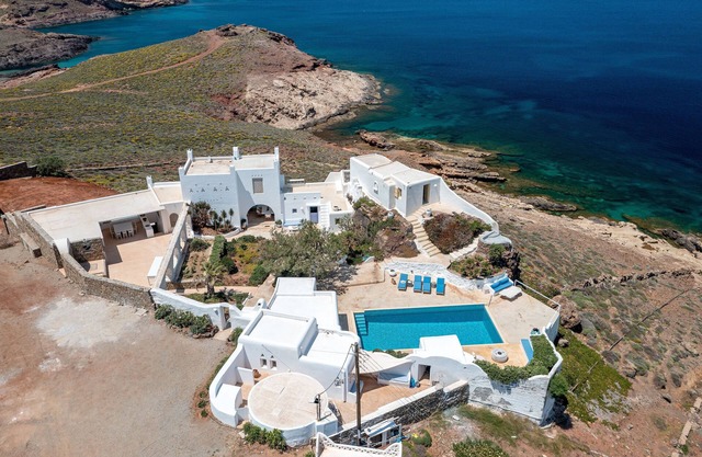 Unique Villa in Mykonos with Direct Beach Access