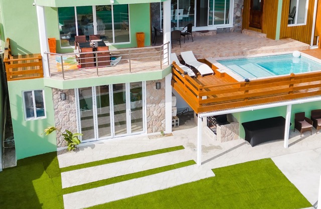 Unwind at Our Unique Villa: Stunning Ocean Views, Just 3 Minutes to the Beach!