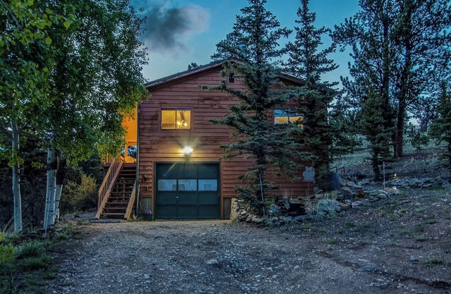 Upgraded & Private Cabin, Incredible Views over 6+ acres by Nat'l park access