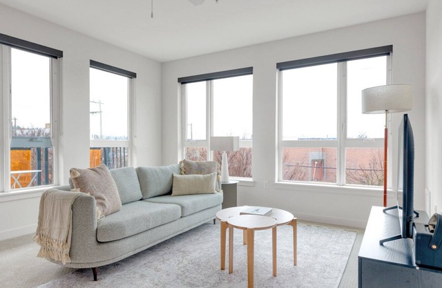 Upscale Ballard 2BR w/ BBQ, Lounge & W/D, onsite retail, by Blueground