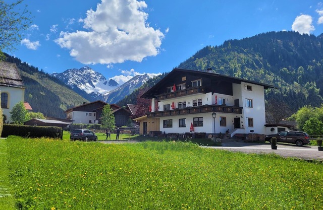 Vacation apartments Haus Almrausch - Bergfieber