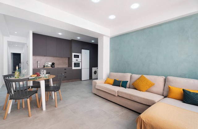 Vacation Apartment 'Trébol' with Wi-Fi