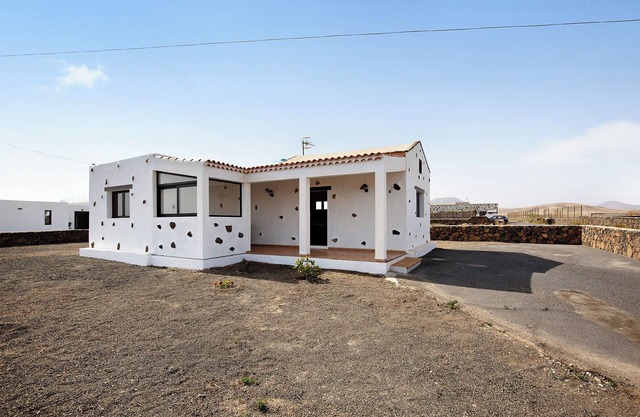 Vacation Home 'Casa Cucu' with Mountain View, 2 Terraces & Wi-Fi