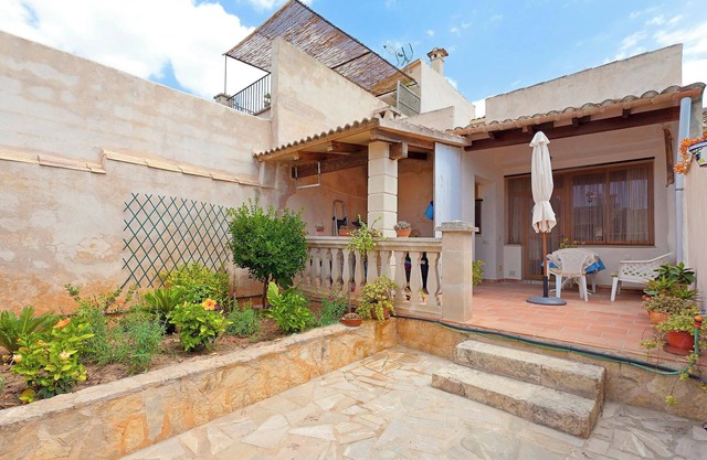 Vacation Home "Sa Raval" with Mountain View, Wi-Fi & Terrace