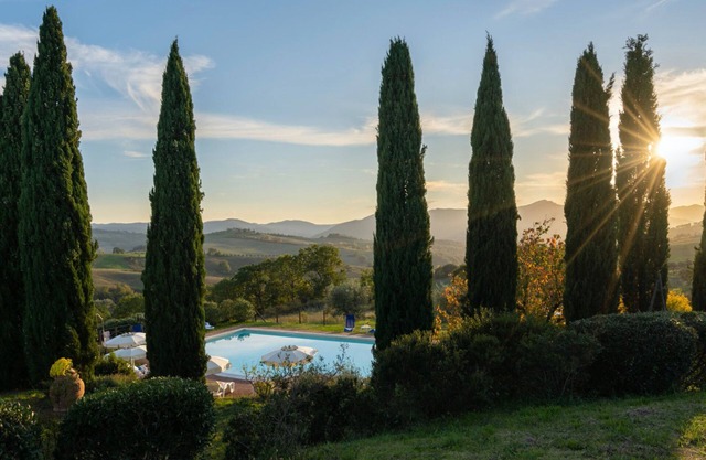 Vacation home for 15 guests with 400m² in Pomarance (175641)