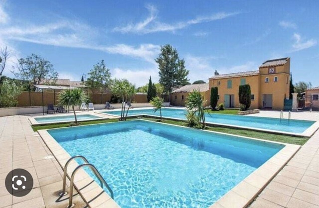 Vacation home in a residence in the Camargue