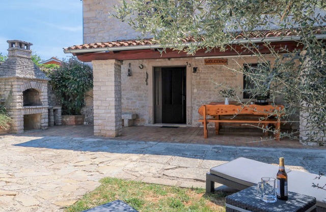 Vacation home Lara by Interhome