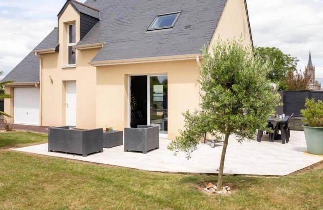 Vacation home Les Jonquilles in Plerguer - 6 persons, 3 bedrooms