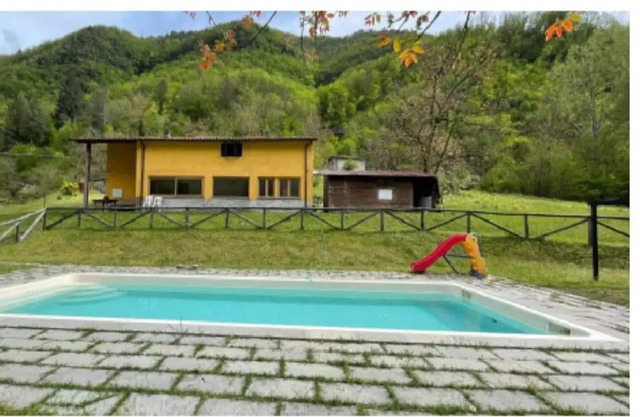 Vacation Home "Relais In Spa La Grotta Del Vento" with Mountain View, Shared Pool & Wi-Fi