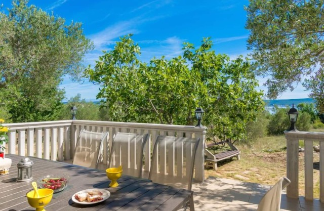 Vacation home Tea by Interhome