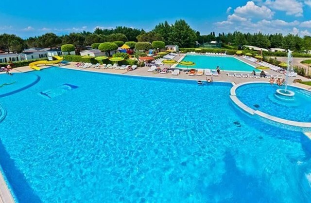 Vacation village Le Palme Mobilehome Village for 5 people