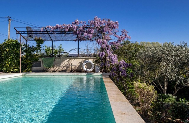 Vacation villa with infinity pool - 913 GAR